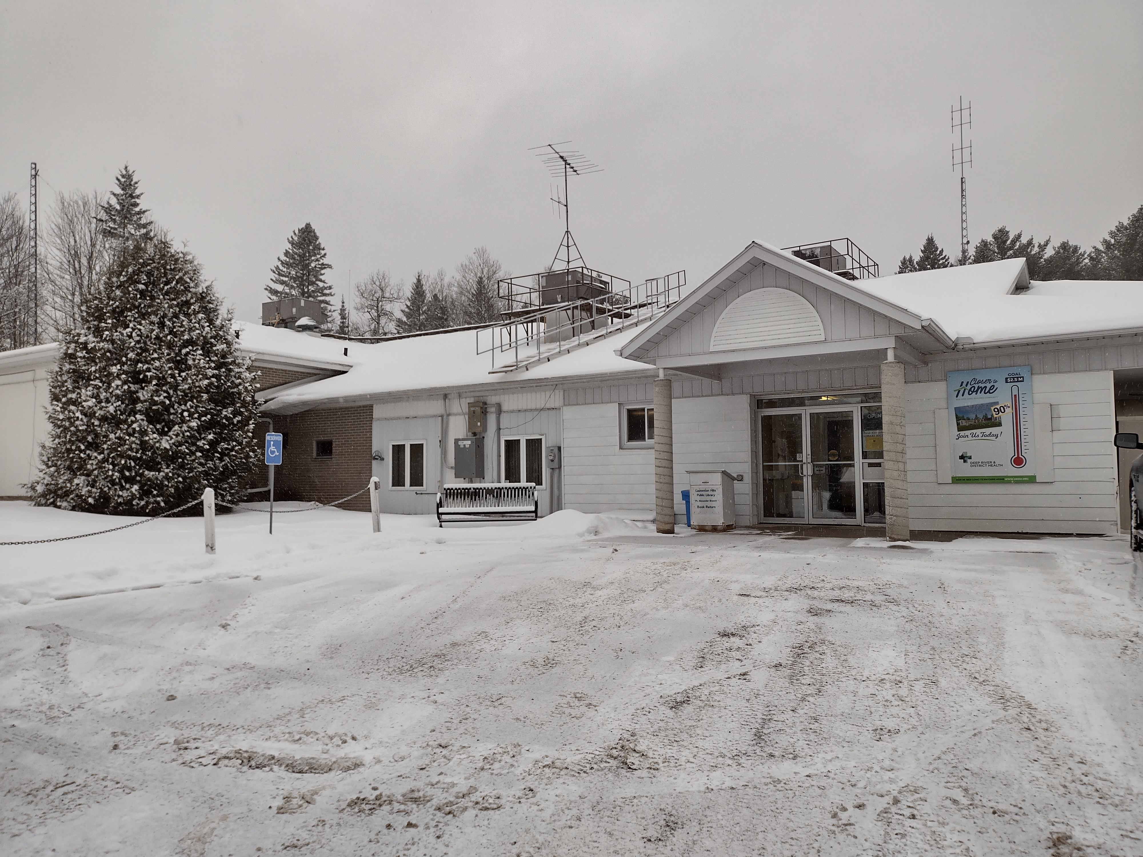 Tab1: Point Alexander branch in the Laurentian Hills Municipal Office